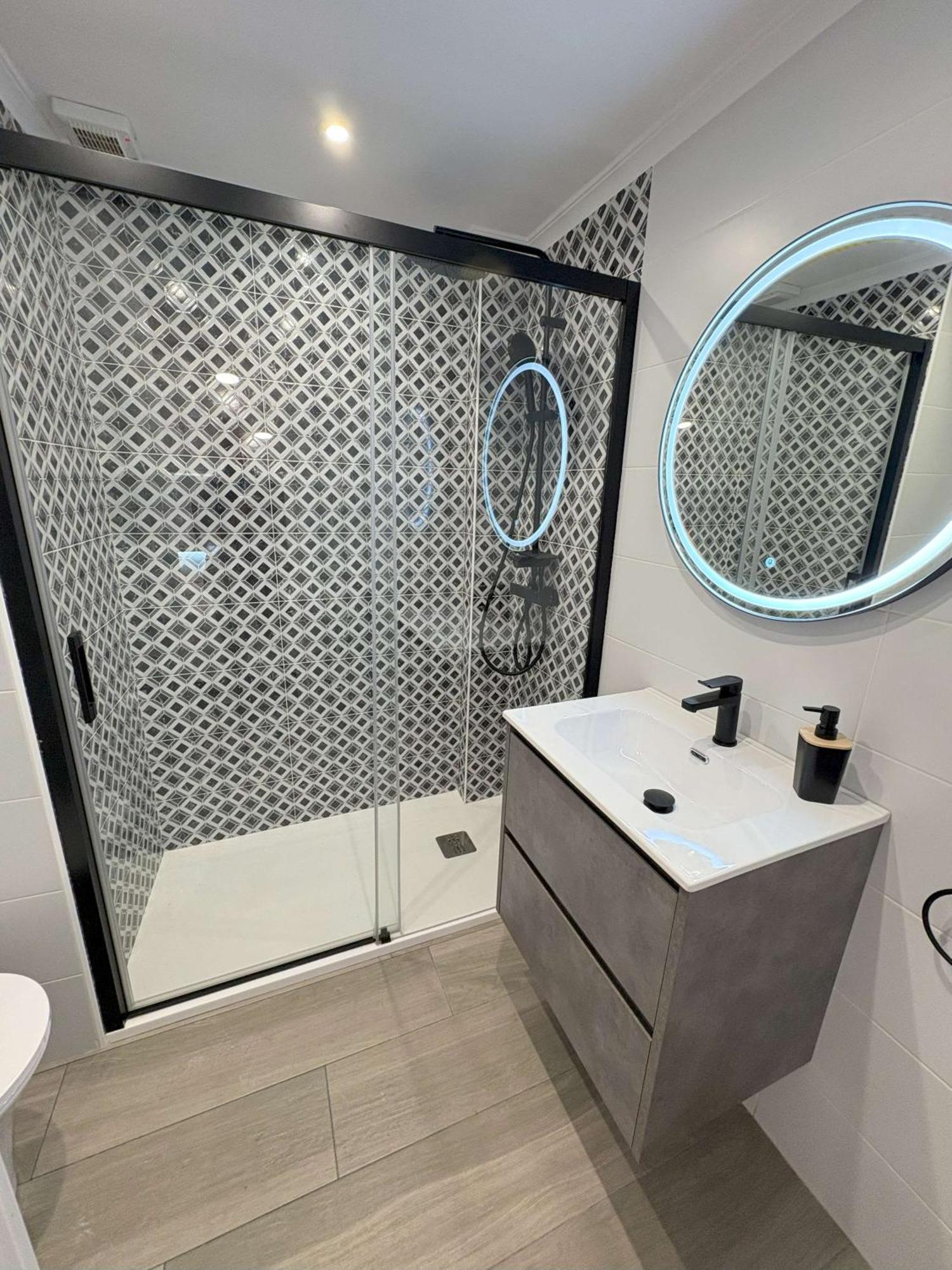 Apartamentos Carmela Benidorm Luaran gambar