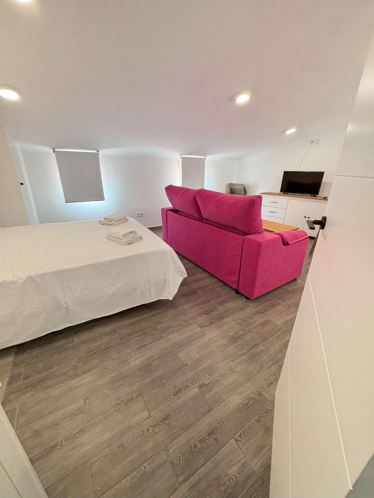 Apartamentos Carmela Benidorm Luaran gambar